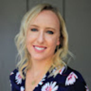 Meet your Posher, Cassandra